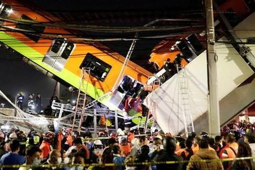 Mexico: Sập đường sắt trên cao đúng lúc tàu chạy qua, hơn 80 người thương vong