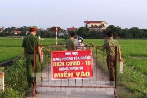 Hà Nam cấm bán thuốc hạ sốt, cảm cúm không có đơn để kiểm soát dịch COVID-19