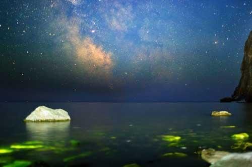 Vẻ đẹp mát lạnh, trong vắt của hồ Baikal ở Siberia (Nga)