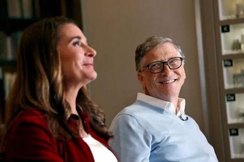 Bill Gates ly hôn, siêu mẫu Hà Anh nhắn nhủ: Hãy cứ yêu đi