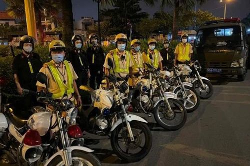 Thành phố Hồ Chí Minh phát hiện 11 người nước ngoài nhập cảnh trái phép