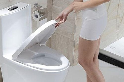 7 thói quen sử dụng nhà vệ sinh gây nhiều loại bệnh tật đáng sợ bạn nên từ bỏ ngay
