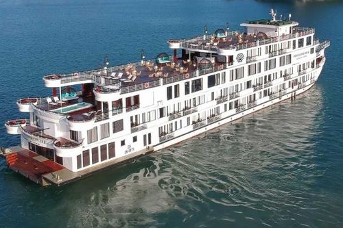 Quảng Ninh: Toàn bộ nhân viên phục vụ trên du thuyền Ambassador âm tính lần 1