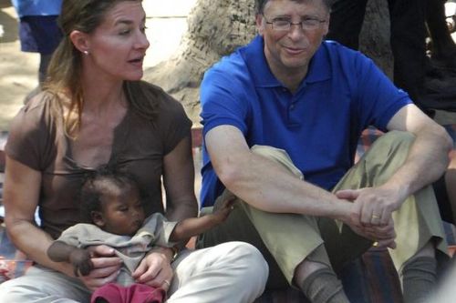 Từ vụ ly hôn của tỉ phú Bill Gates, nghĩ về đời làm vợ vĩ nhân