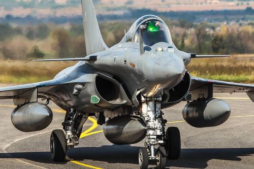 54 'chiến thần' Rafale bất ngờ đổ bộ về Bắc Phi