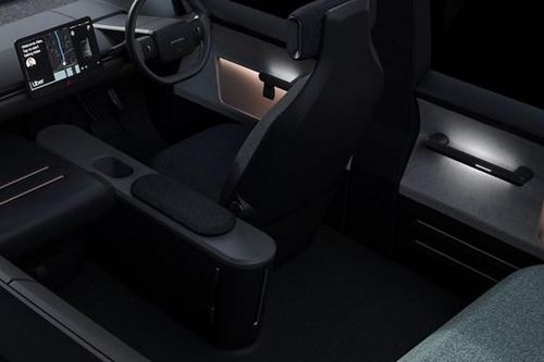 Uber hợp tác với hãng công nghệ Anh để sản xuất ôtô điện