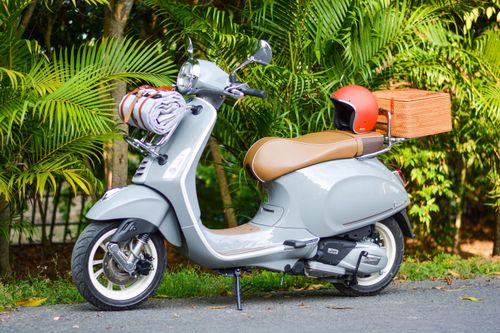 Đánh giá Vespa Picnic giá 90 triệu đồng - khác biệt ở bộ phụ kiện
