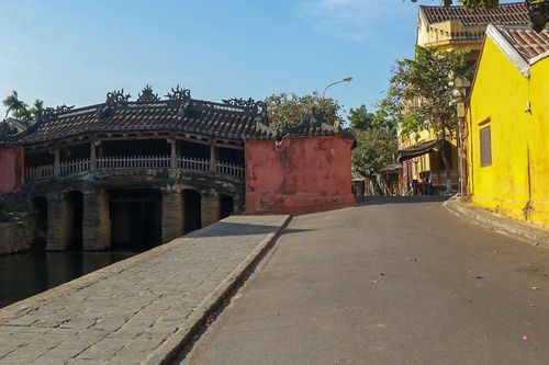 Hội An vắng lặng sau khi có ca mắc Covid-19