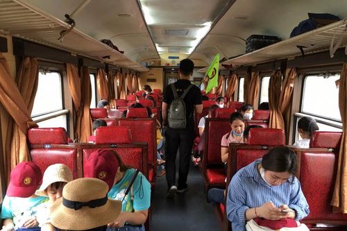 Từ 5/5 đến 23/5, thay đổi giờ tàu khách từ ga Hải Phòng đi Hà Nội từng ngày