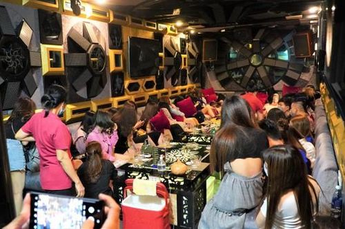 Kiểm tra sau lệnh cấm, TPHCM phát hiện người nước ngoài vi phạm tự cách ly