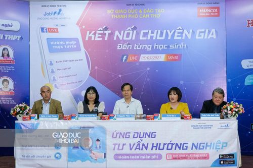 Hơn 12.000 học sinh Cần Thơ được tư vấn hướng nghiệp trực tuyến