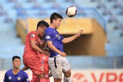 V-League nháo nhào 'chạy' dịch