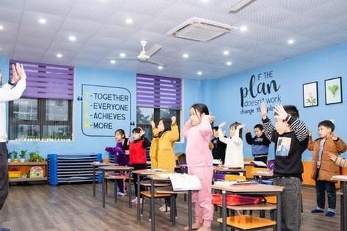 Đình chỉ một trung tâm Anh ngữ vì hàng loạt sai phạm