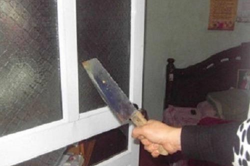 Chém chết vợ con, nhảy lầu tự vẫn sau chầu nhậu cùng bố vợ