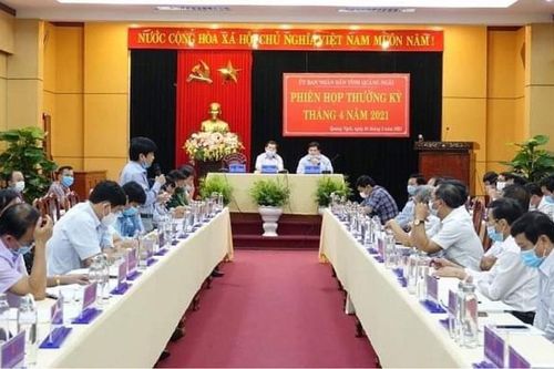 Nhiều lãnh đạo tỉnh Quảng Ngãi phải cách ly tại nhà vì họp chung với F1