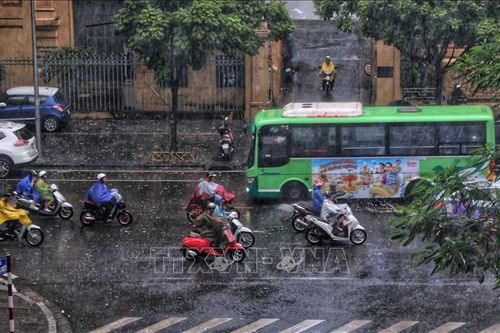 Miền Bắc tiếp tục có mưa trong vài ngày tới, xuất hiện nắng nóng từ 10/5