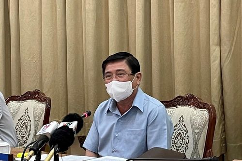 Chủ tịch UBND TP Hồ Chí Minh đề nghị rút giấy phép kinh doanh nhà hàng The King