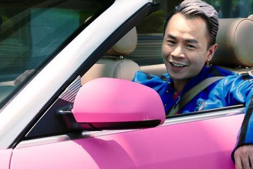 Rapper 'hệ màu hồng' Binz tung MV đón mùa hè