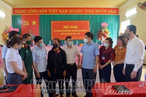 Ứng cử viên đại biểu HĐND tỉnh tiếp xúc cử tri huyện Nậm Pồ