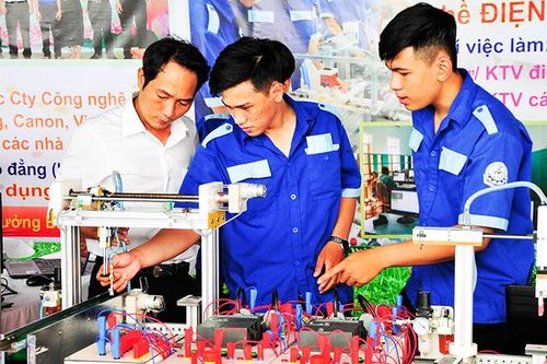 Trường Cao đẳng Kỹ thuật Công nghệ Nha Trang: Chương trình giáo dục thường xuyên đang gặp khó