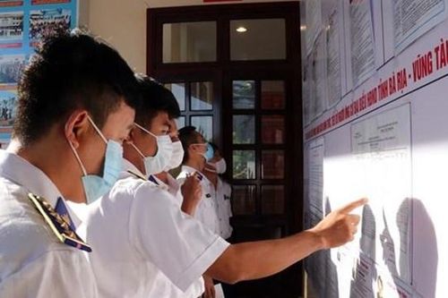 12 tỉnh, thành phố thực hiện bầu cử sớm