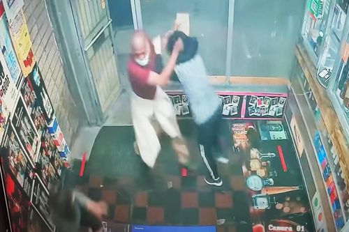 Hai người phụ nữ gốc Á bị đập gạch vào đầu ở Mỹ