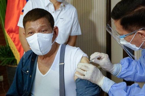 Philippines trả lại 1.000 liều vaccine Sinopharm cho Trung Quốc