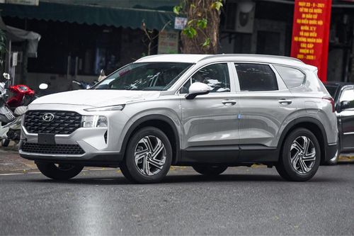 Hyundai Santa Fe 2021 bản xe chở tiền xuất hiện tại Hà Nội