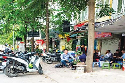 Vi phạm kép tại ngõ 360 Xã Đàn