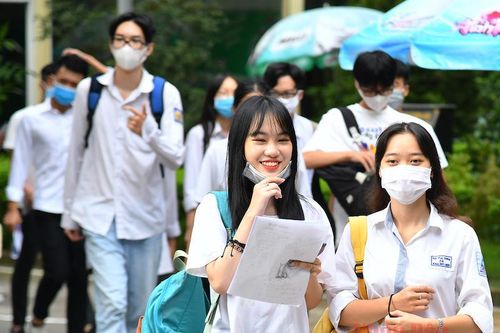 144 học sinh được miễn thi tốt nghiệp và xét tuyển thẳng vào đại học