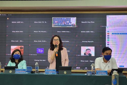 Lãnh đạo Trường ĐH Mở Hà Nội đối thoại trực tuyến với gần 500 học viên, sinh viên