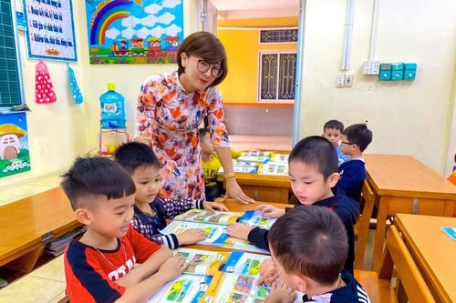 Quy định mới về mức chi thẩm định sách giáo khoa