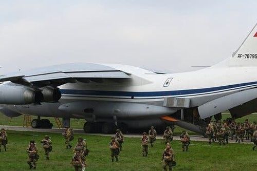 Bộ Quốc phòng Mỹ: 80.000 quân Nga vẫn đóng quân trên biên giới với Ukraine, đề phòng NATO