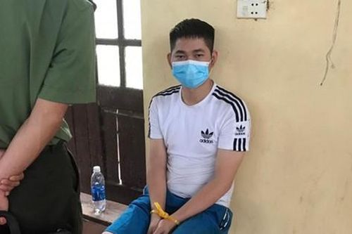 Bắt giữ 4 người Trung Quốc lang thang ở Vĩnh Phúc