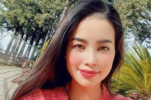 Nhan sắc tuổi 30 của Hoa hậu Phạm Hương