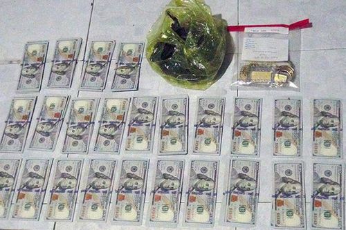 Bắt 'siêu trộm' khoắng tiền, USD, vàng trị giá 1,7 tỷ ở miền Tây