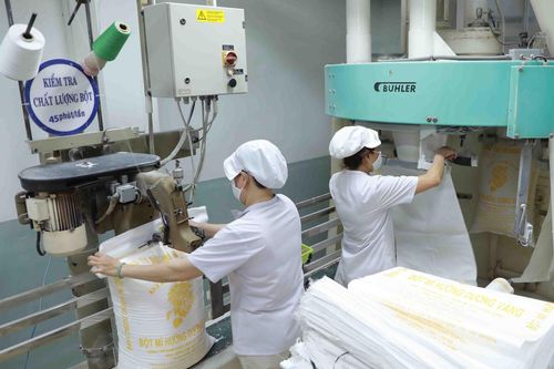 Sớm có chính sách hỗ trợ người dân và doanh nghiệp bị ảnh hưởng bởi làn sóng dịch COVID-19 thứ 4