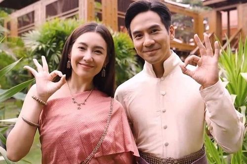 Sự khác biệt giữa 'Buppe Sannivas 2 The Movie' và 'Prom Likit' do Pope - Bella đóng chính là gì?
