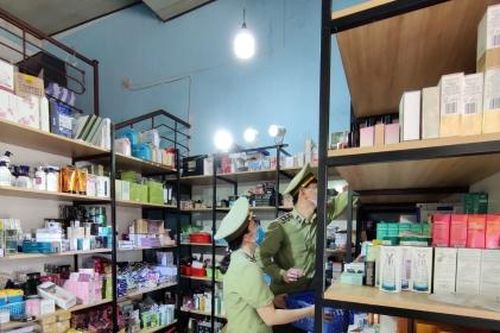 Đà Nẵng: Tạm giữ hơn 1.700 sản phẩm mỹ phẩm, thực phẩm chức năng không rõ nguồn gốc