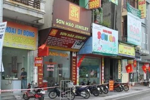 Từ 12h trưa 6/5, Quảng Ninh dừng toàn bộ hoạt động du lịch
