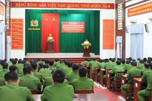Tập huấn tiếp xúc cử tri cho cán bộ Công an là ứng cử viên HĐND các cấp
