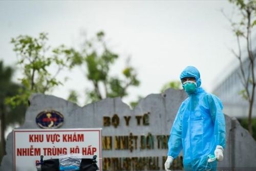 Chiến thắng COVID-19 như cách mà 'bác sĩ Nhiệt đới' đã cứu sống hàng nghìn bệnh nhân