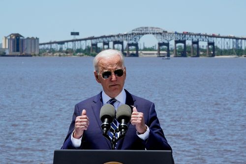 Ông Biden thúc phe Cộng hòa thông qua kế hoạch 2,3 nghìn tỷ USD