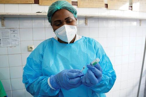 Châu Phi thiếu vaccine Covid-19, nhưng hàng nghìn liều phải vứt đi