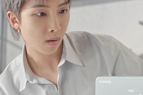 'Thánh hủy diệt' RM BTS tái xuất ngay trên quảng cáo!