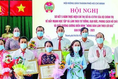 Nông dân TPHCM chủ động tiếp cận các mô hình sản xuất nông nghiệp phù hợp