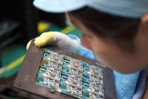Chip bán dẫn - Cơn đau đầu của Trung Quốc