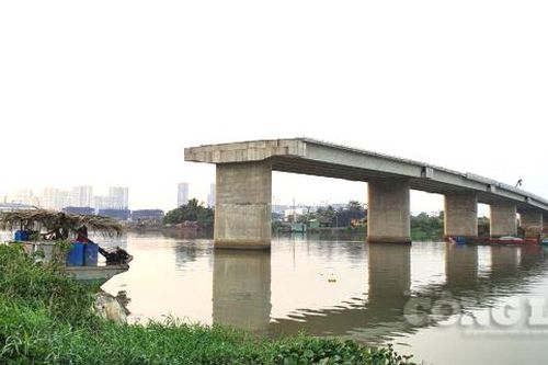 Phát triển hạ tầng giao thông kết nối vùng sẽ giúp TP. HCM trở thành 'siêu đô thị toàn cầu'
