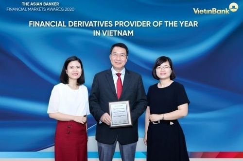 VietinBank là 'Ngân hàng cung ứng sản phẩm phái sinh tài chính tốt nhất năm 2020 tại Việt Nam'