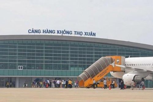 Bắt tận tay nữ hành khách cố tình trộm ví tiền ở sân bay